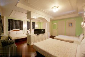 Bureau, rideaux occultants, Wi-Fi gratuit, draps fournis