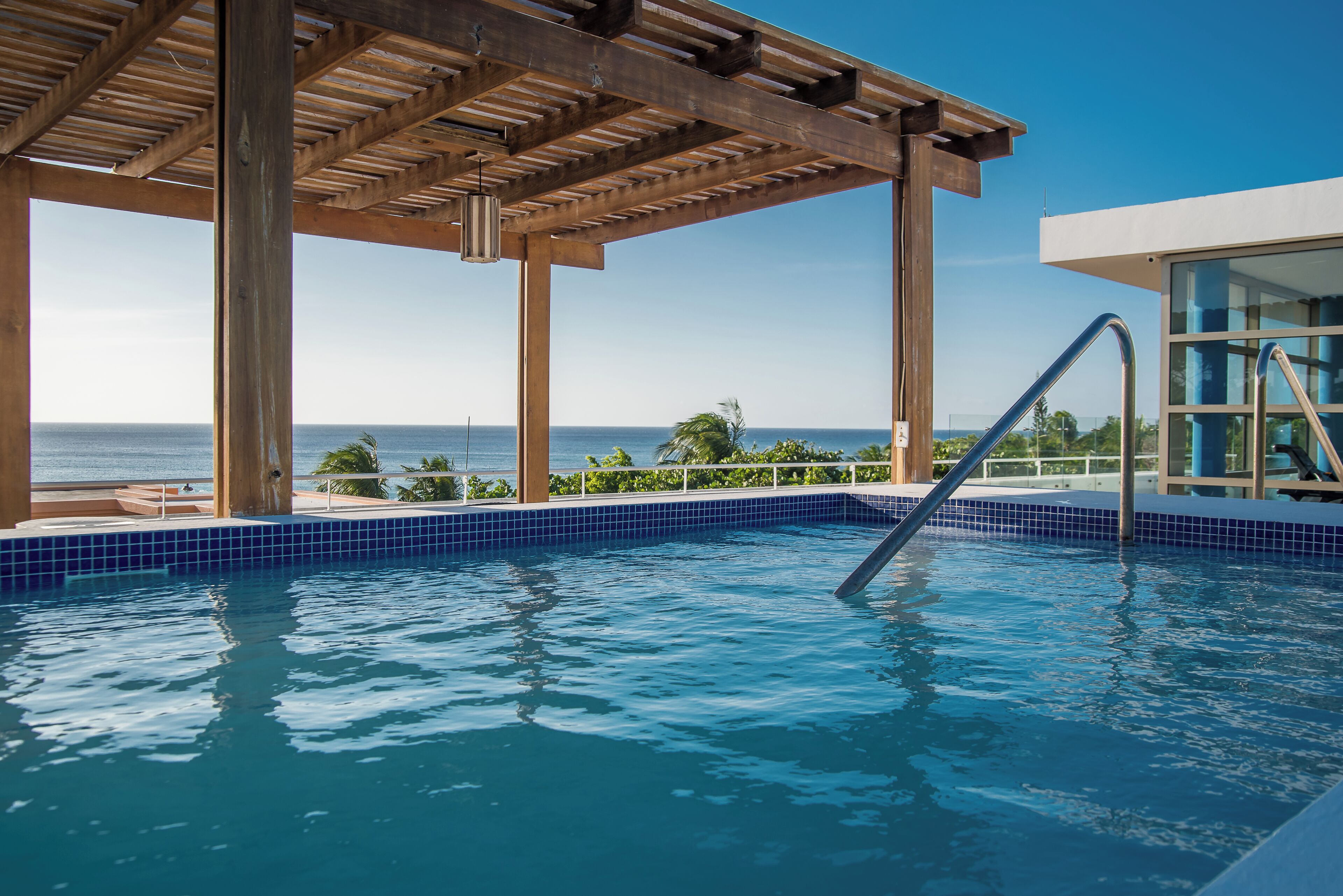 パラダイス ビーチ オテル & リゾート 口コミ、宿泊料金、写真