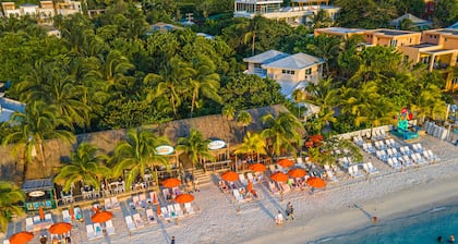 Paradise Beach Hotel & Resort