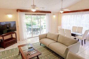 32-inch TV with cable channels