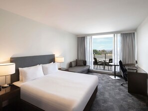 Premium bedding, pillow-top beds, in-room safe, desk