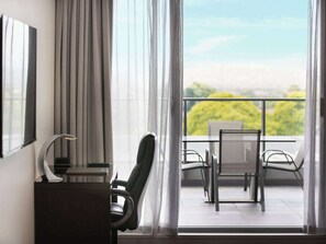 Ropa de cama de alta calidad y camas con pillow-top 
