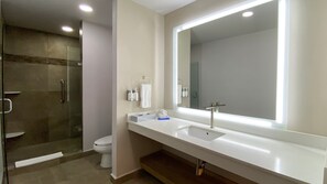 Suite, 1 King Bed (Top Floor) | Premium bedding, in-room safe, desk, blackout curtains