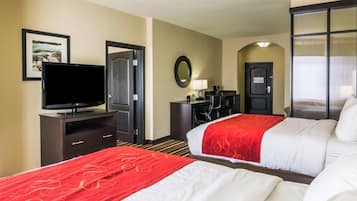 Pillowtop beds, desk, iron/ironing board, free WiFi