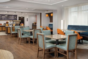 Free daily full breakfast 