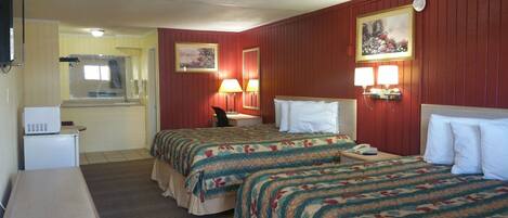 Bureau, fer et planche Ă repasser, Wi-Fi gratuit, draps fournis