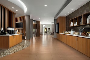 Petit déjeuner buffet compris tous les jours