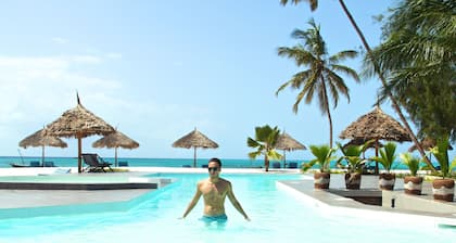 Smiles Beach Hotel