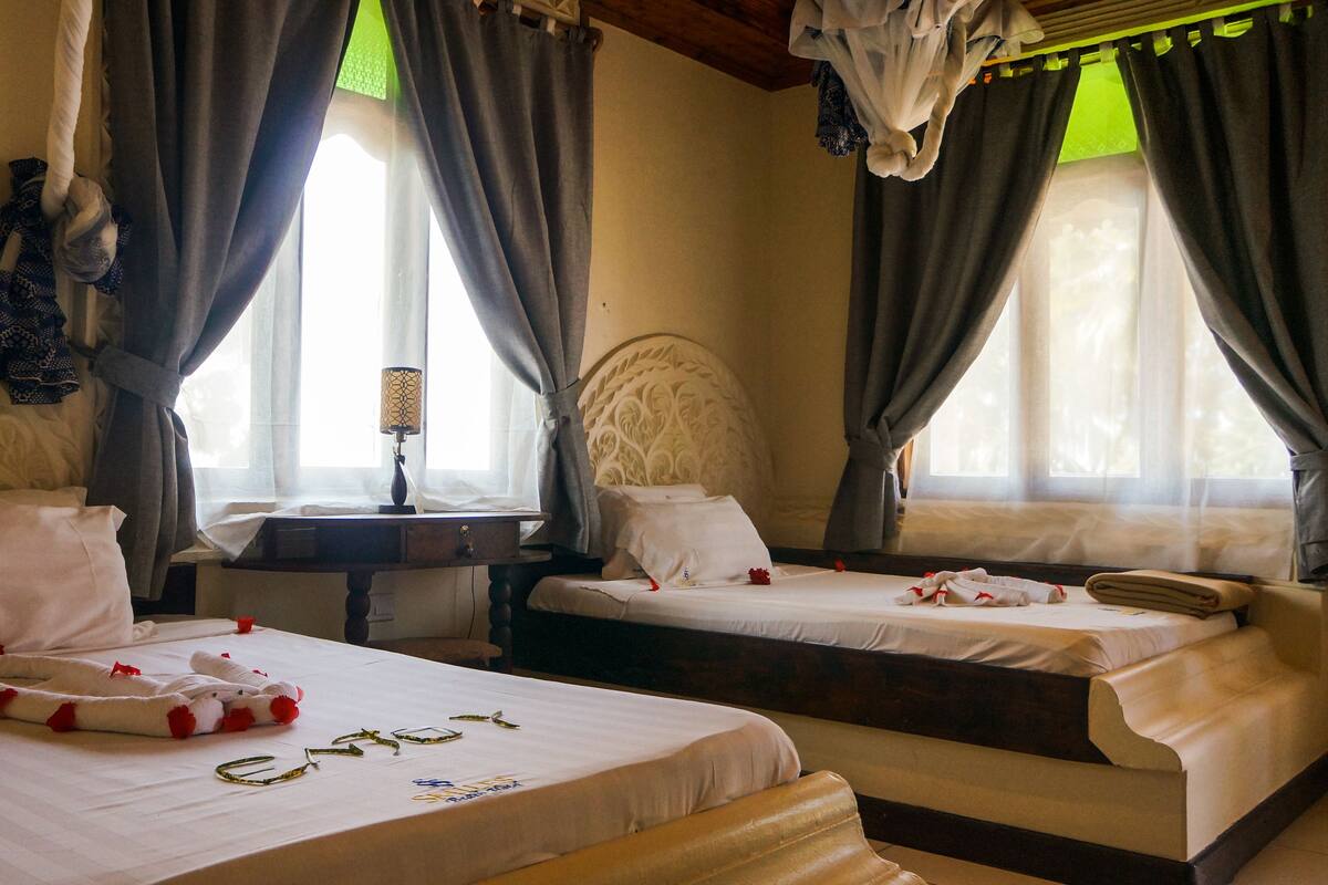 1 bedroom, in-room safe, blackout drapes, bed sheets