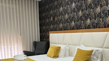 1 habitación, minibar, espacio para trabajar con laptop y wifi gratis
