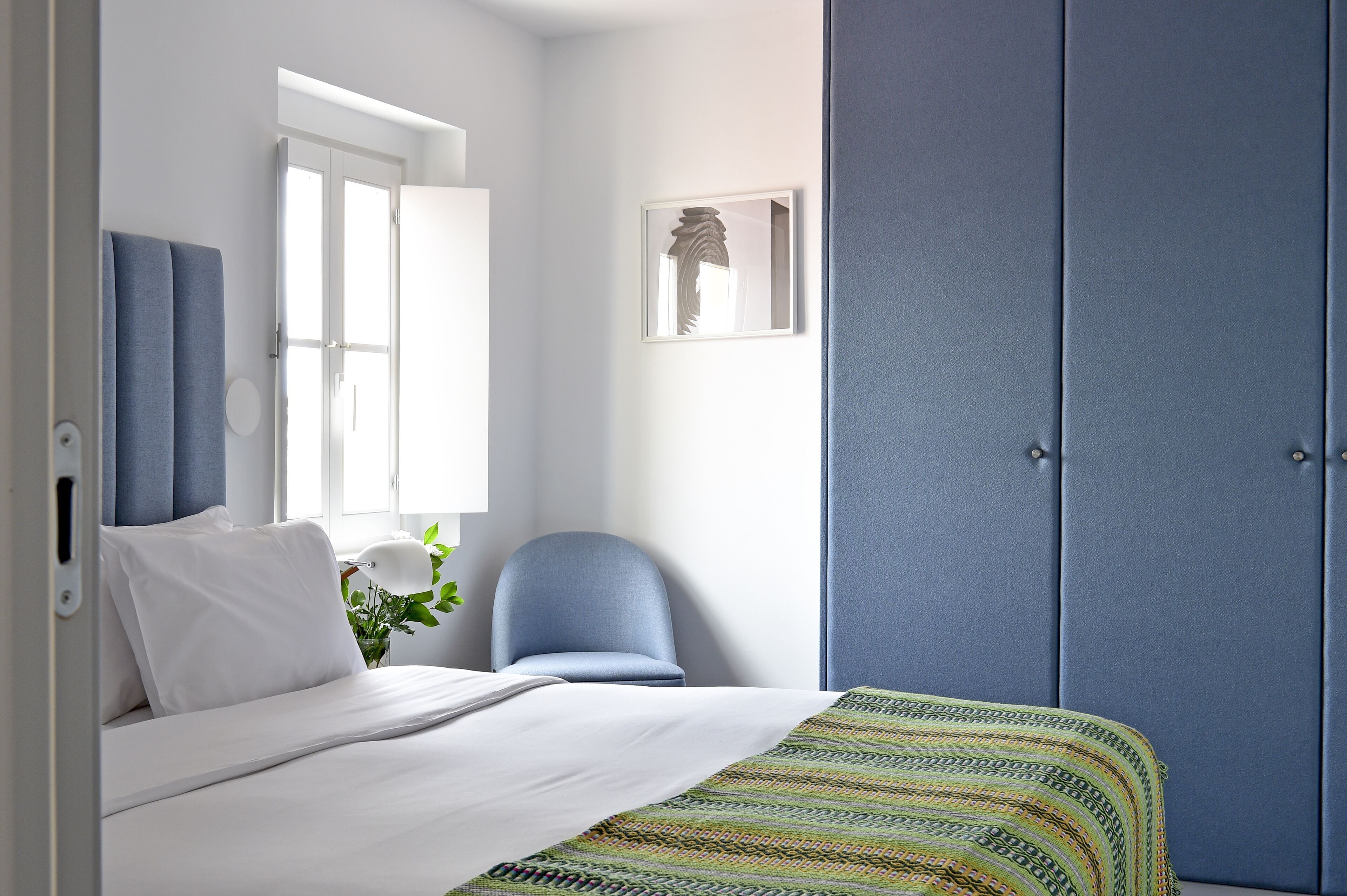 In-room safe, free WiFi, bed sheets