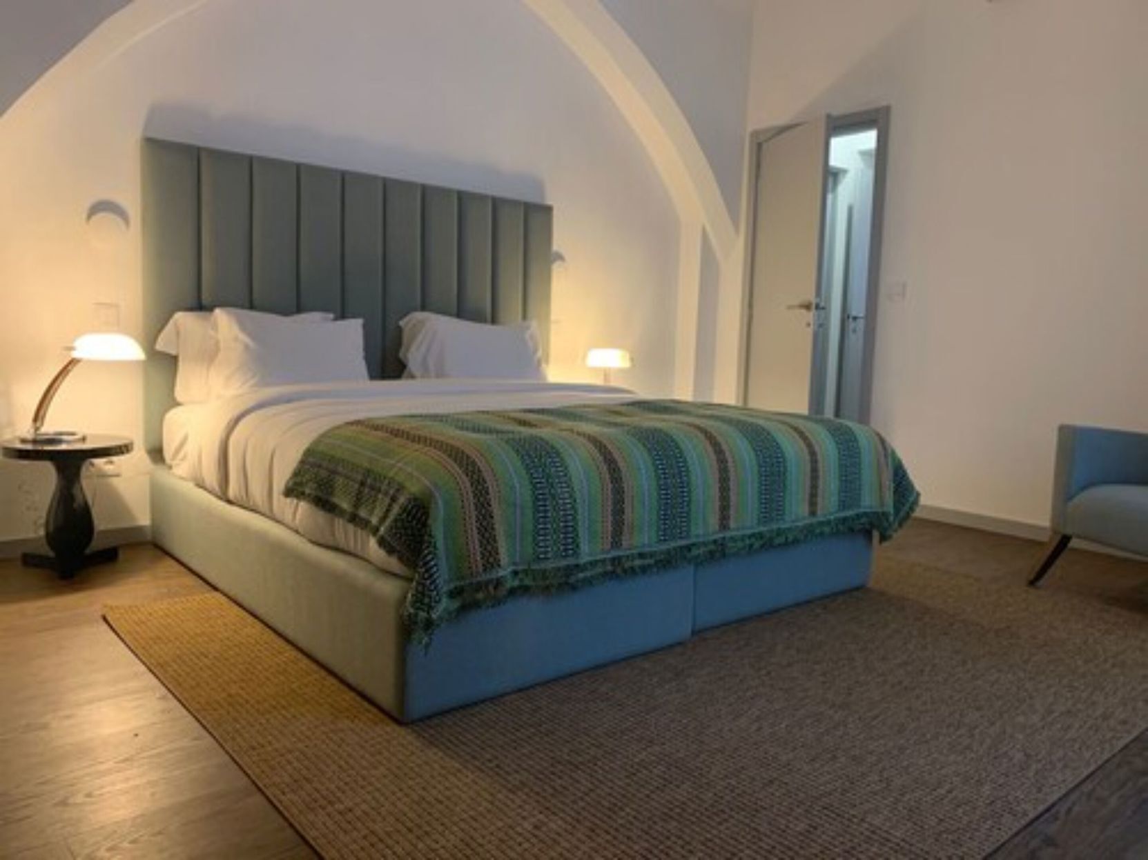 In-room safe, free WiFi, bed sheets