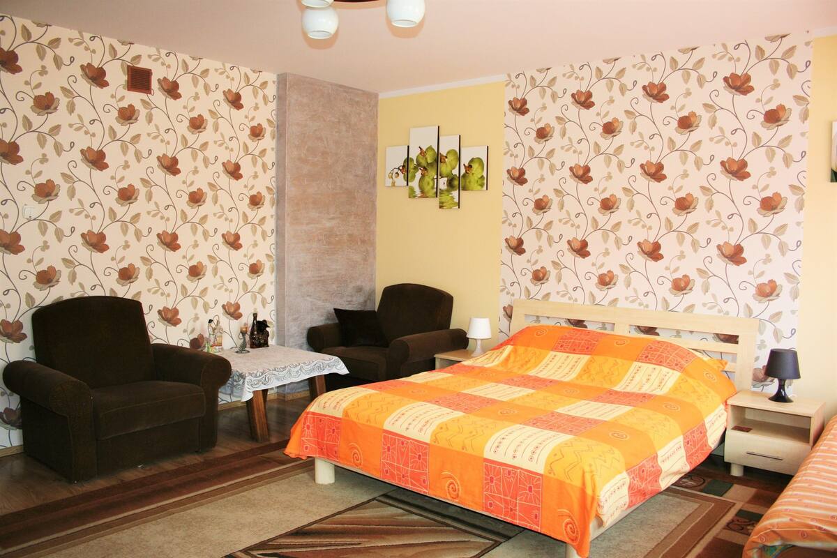 Family Apartment | Desk, soundproofing, iron/ironing board, cribs/infant beds