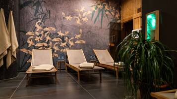 Parihoitohuone(ita), kuumakivihierontaa, raskausajan hierontaa