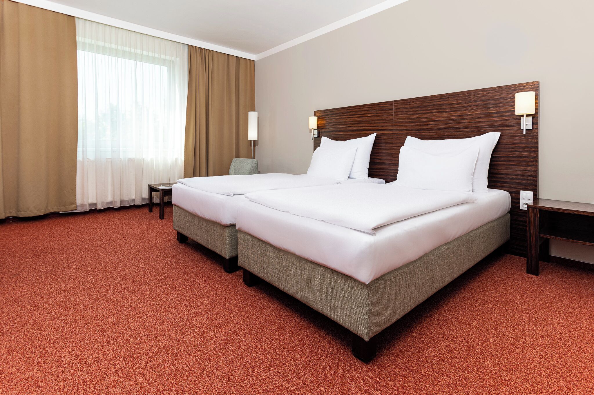 Premium bedding, minibar, in-room safe, desk