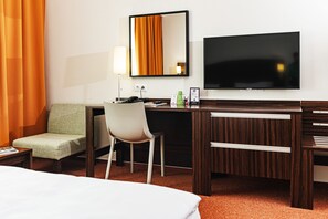 Premium bedding, minibar, in-room safe, desk - Hotel Euro (Pardubice)