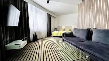 Suite Deluxe | 1 dormitorio, caja fuerte, escritorio y tabla de planchar con plancha