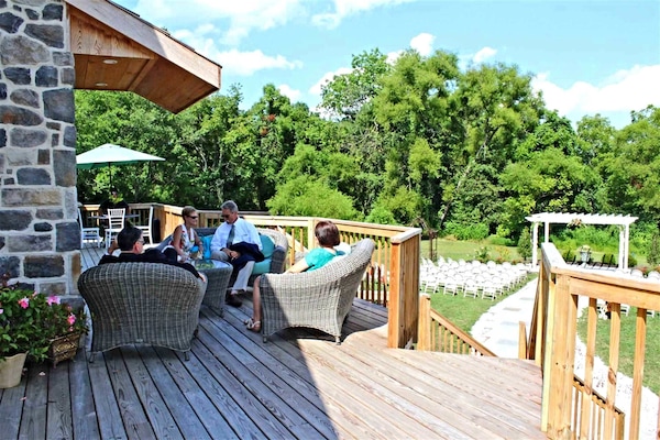 Sun deck
