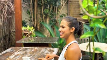 숙박 시설 구내