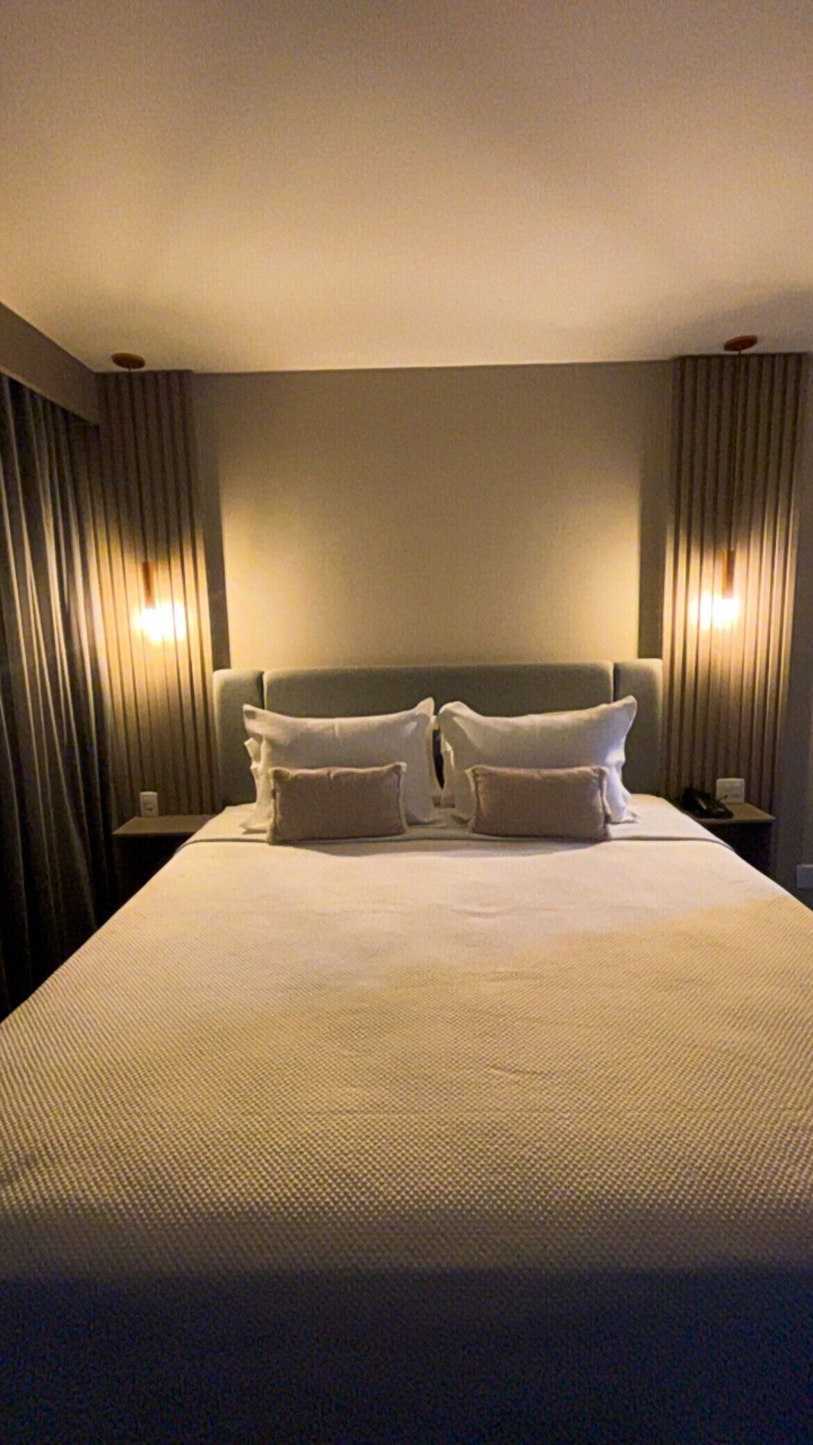 In-room safe, blackout curtains, free WiFi, bed sheets