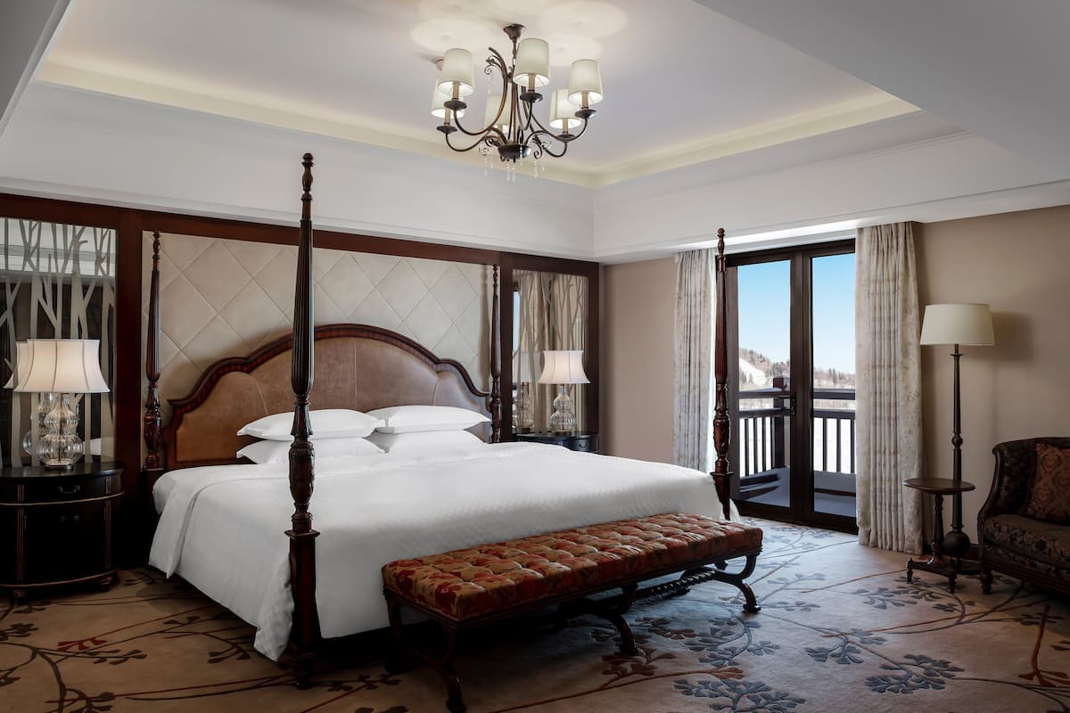 Presidentiële suite, 1 slaapkamer, op Executive-verdieping | 1 slaapkamer, luxe beddengoed, donzen dekbedden, pillowtop-bedden