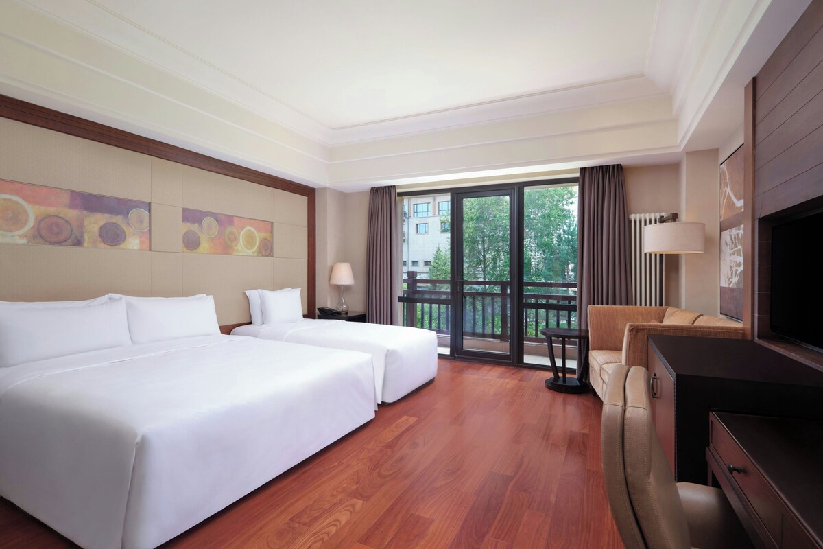 Family Room, 1 Katil Raja (King) | 1 bilik tidur, peralatan tempat tidur premium, gebar bulu kapas 