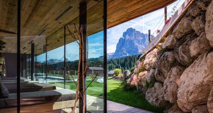 Saltria - your Alpine experience