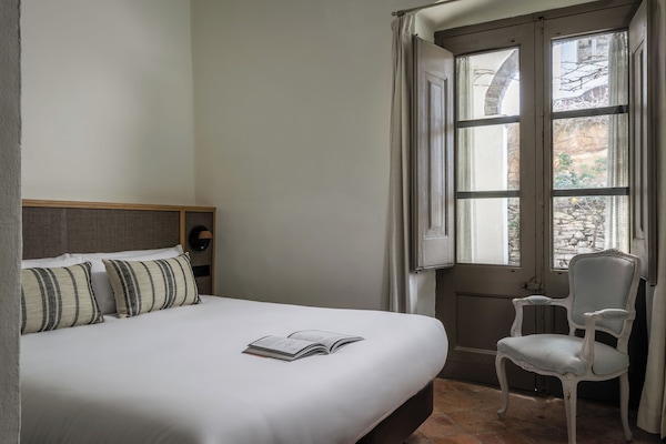 Habitacion doble planta baja o planta alta | Dundyner, individuelt design, gratis Wi-Fi, sengetøj