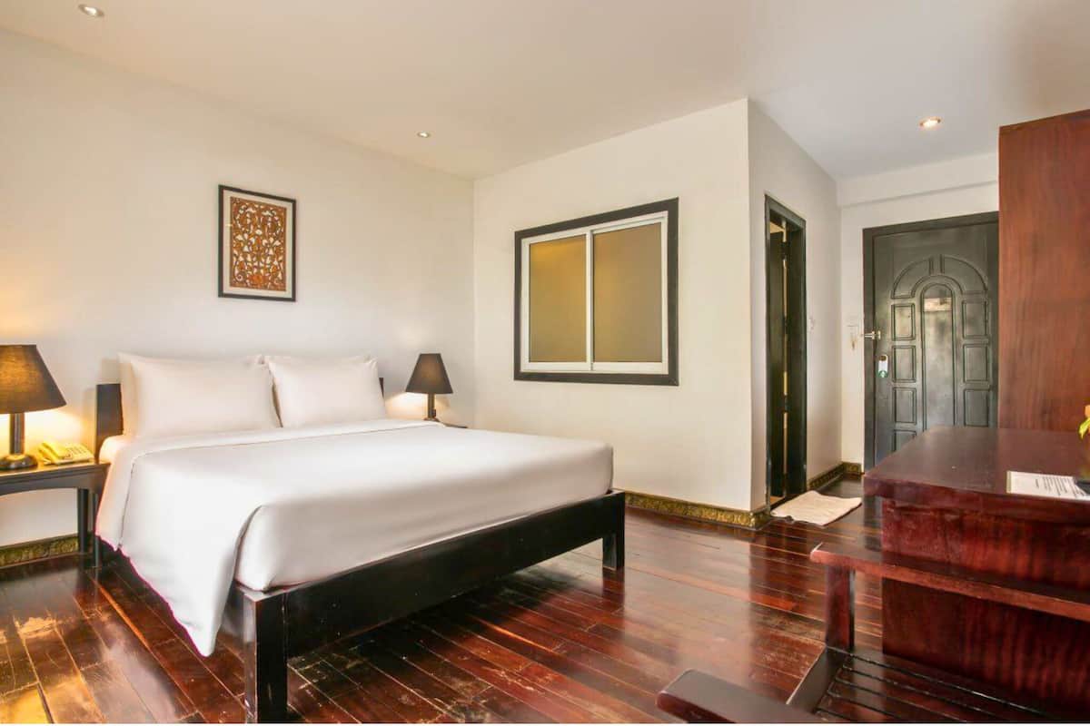 1 habitación, minibar, caja de seguridad en la habitación y escritorio