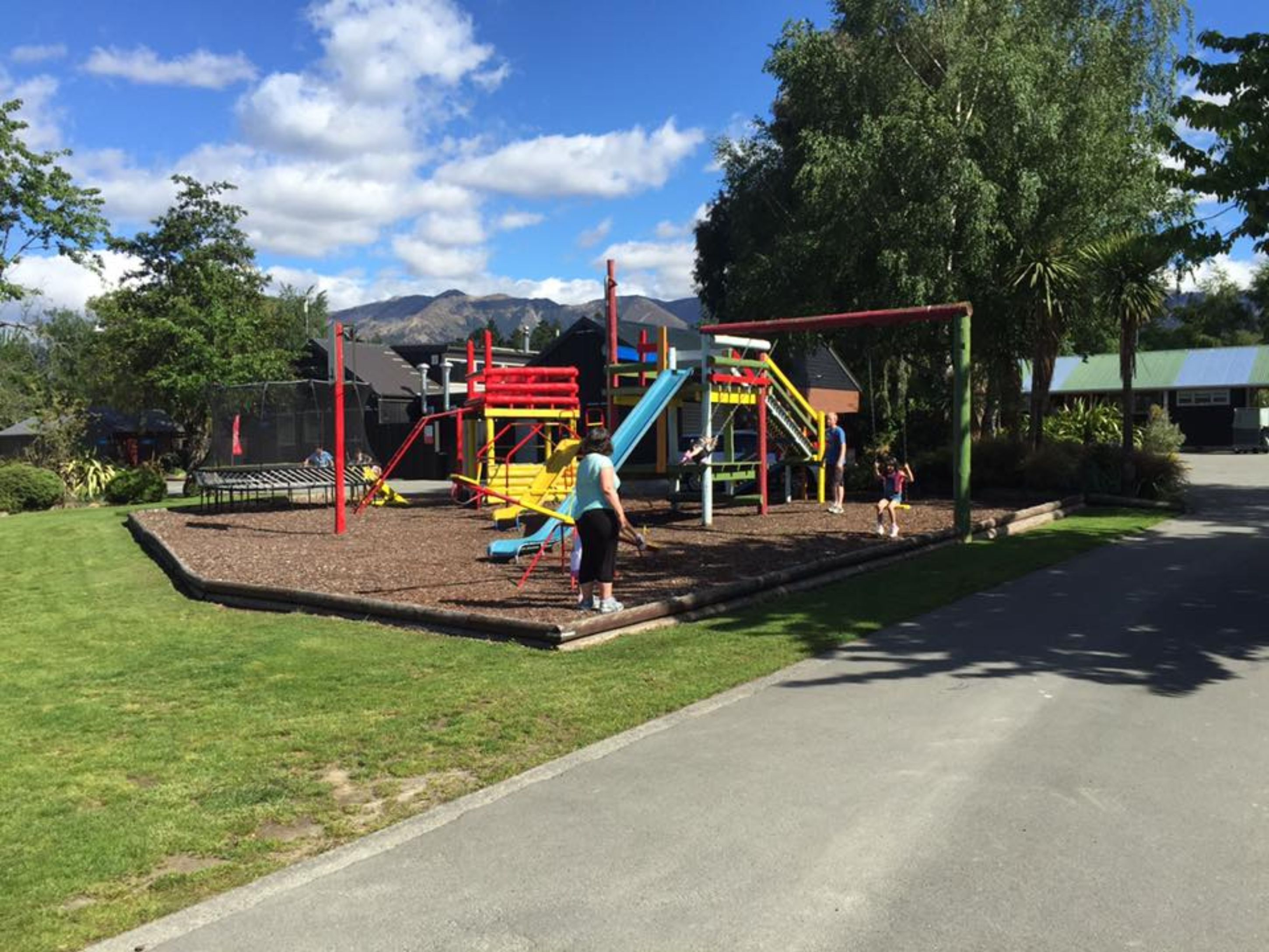 Children’s play area – outdoor
