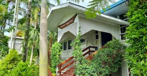Bahagian luar