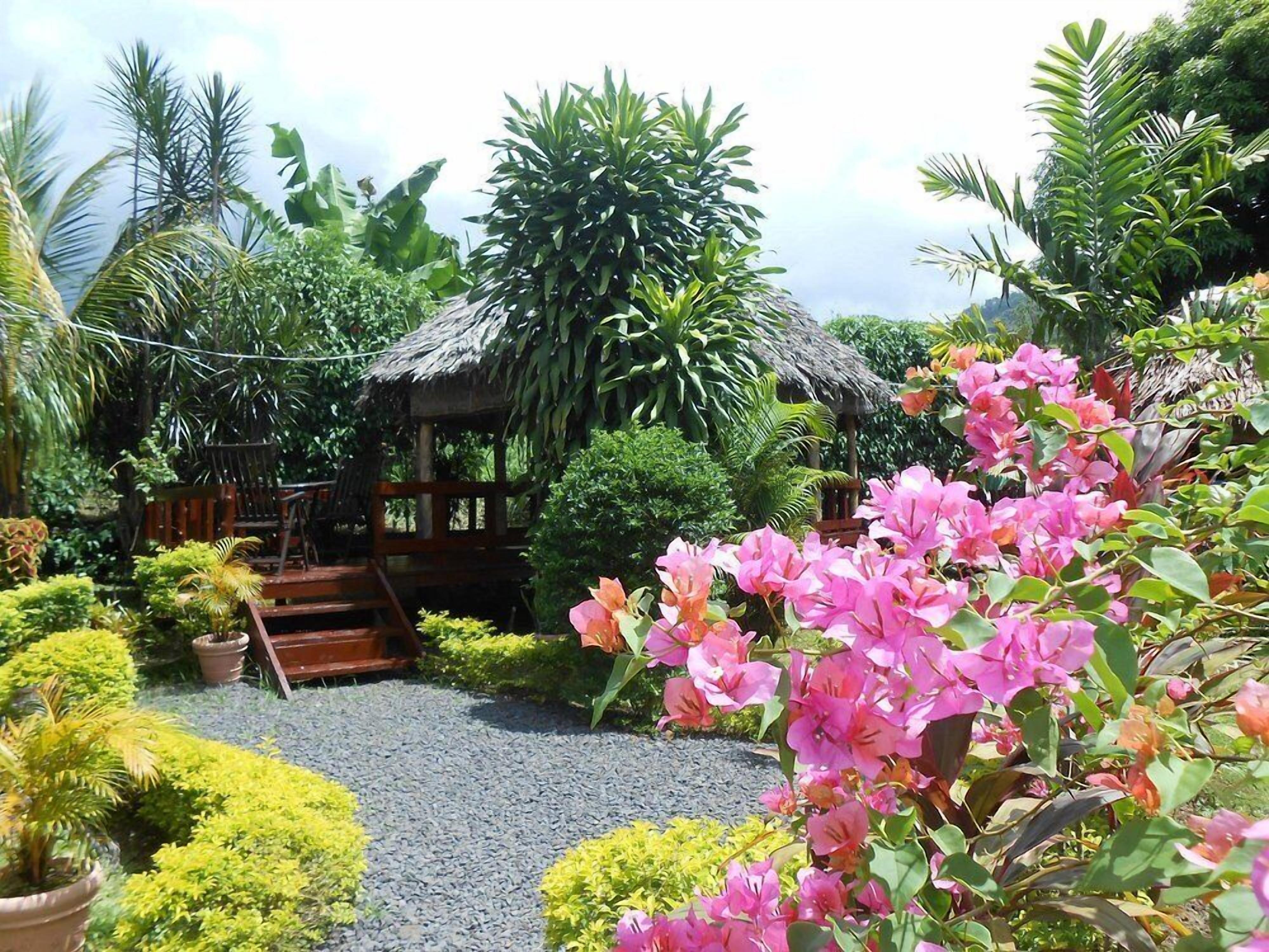 traditional garden fale | in-room safe, individually decorated, individually furnished