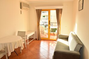 Minibar, in-room safe, cribs/infant beds - Club Dante (Marmaris)