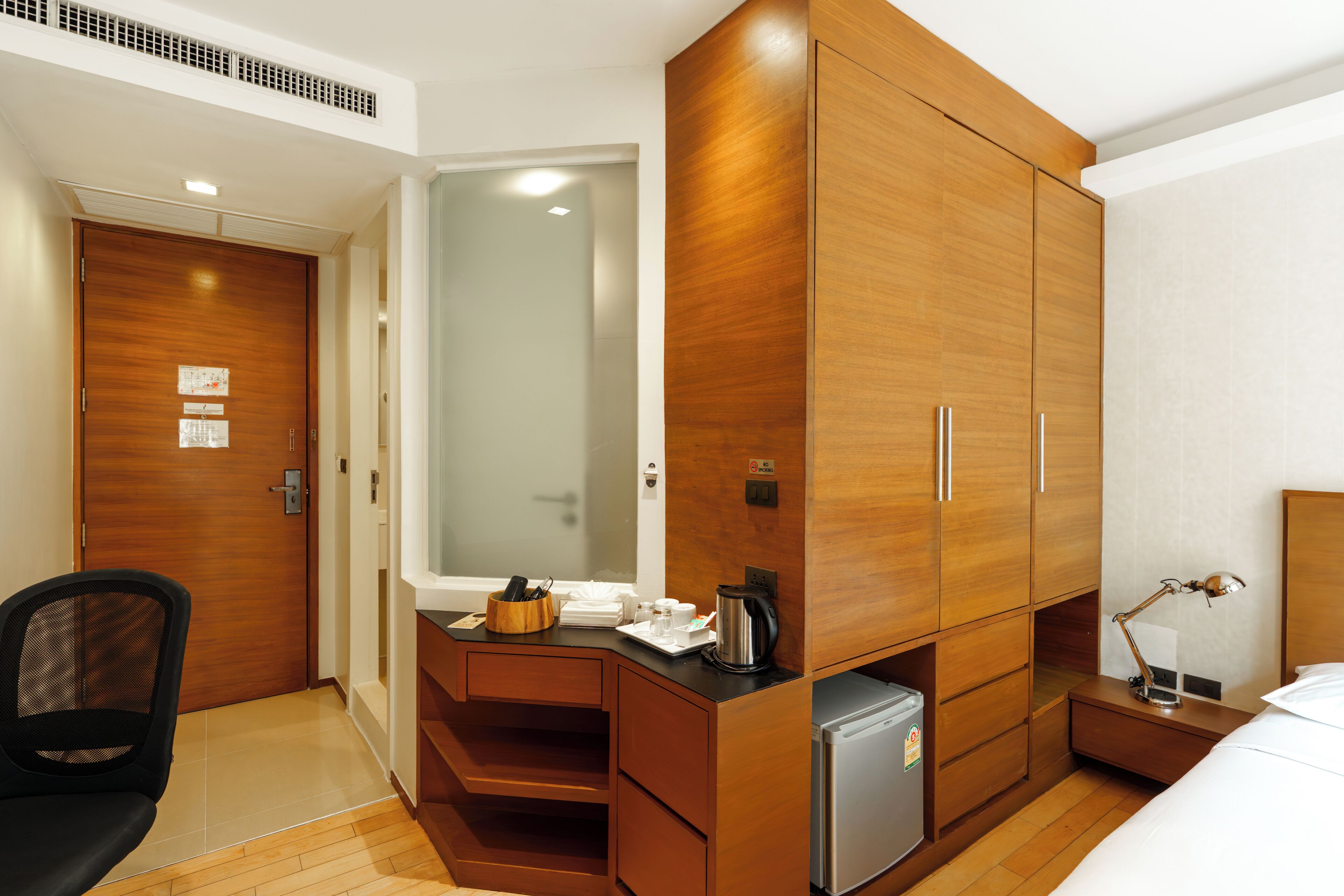 Photo - Marvin Suites Hotel