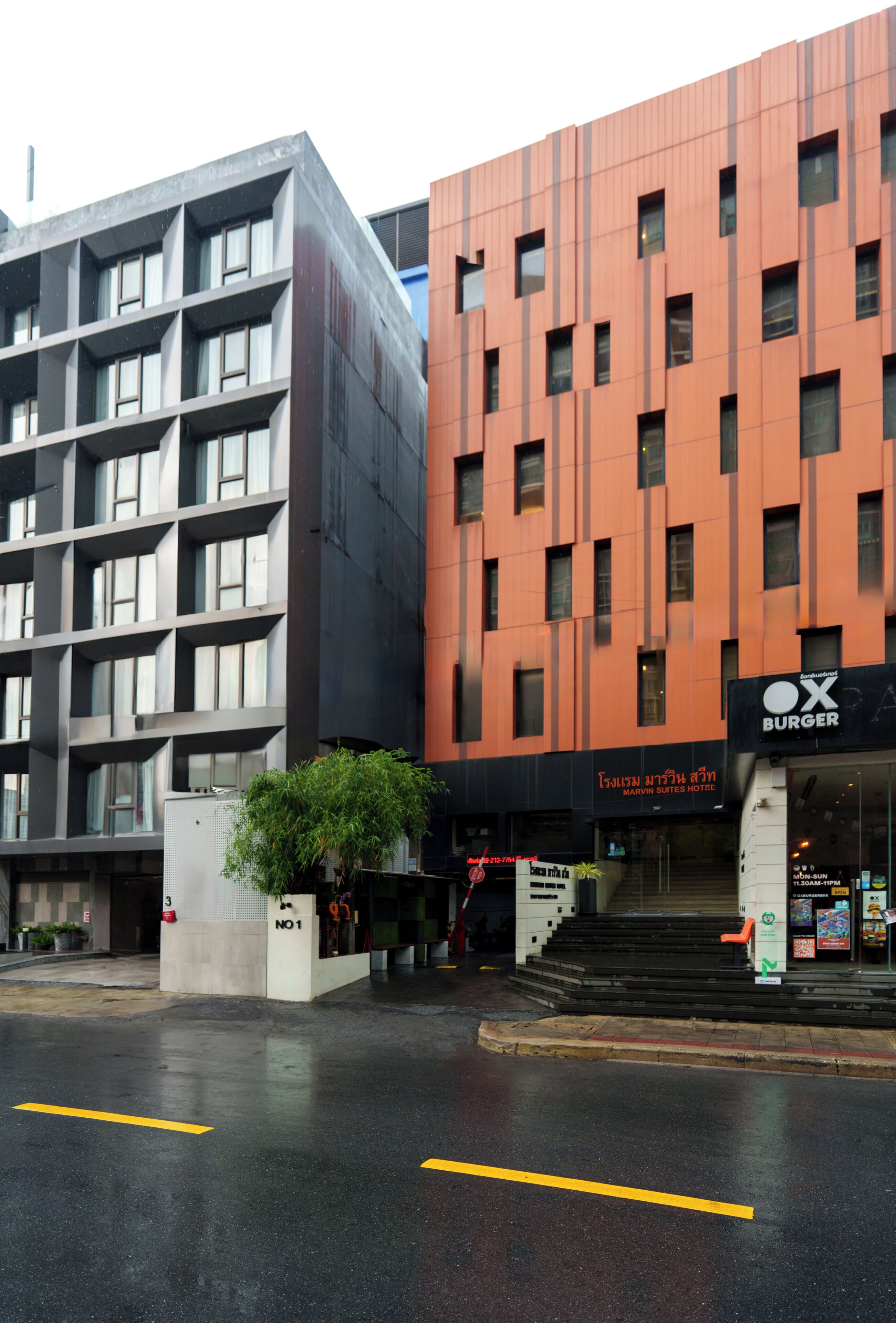 Photo - Marvin Suites Hotel