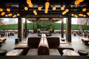 Breakfast, lunch, dinner served; American cuisine 