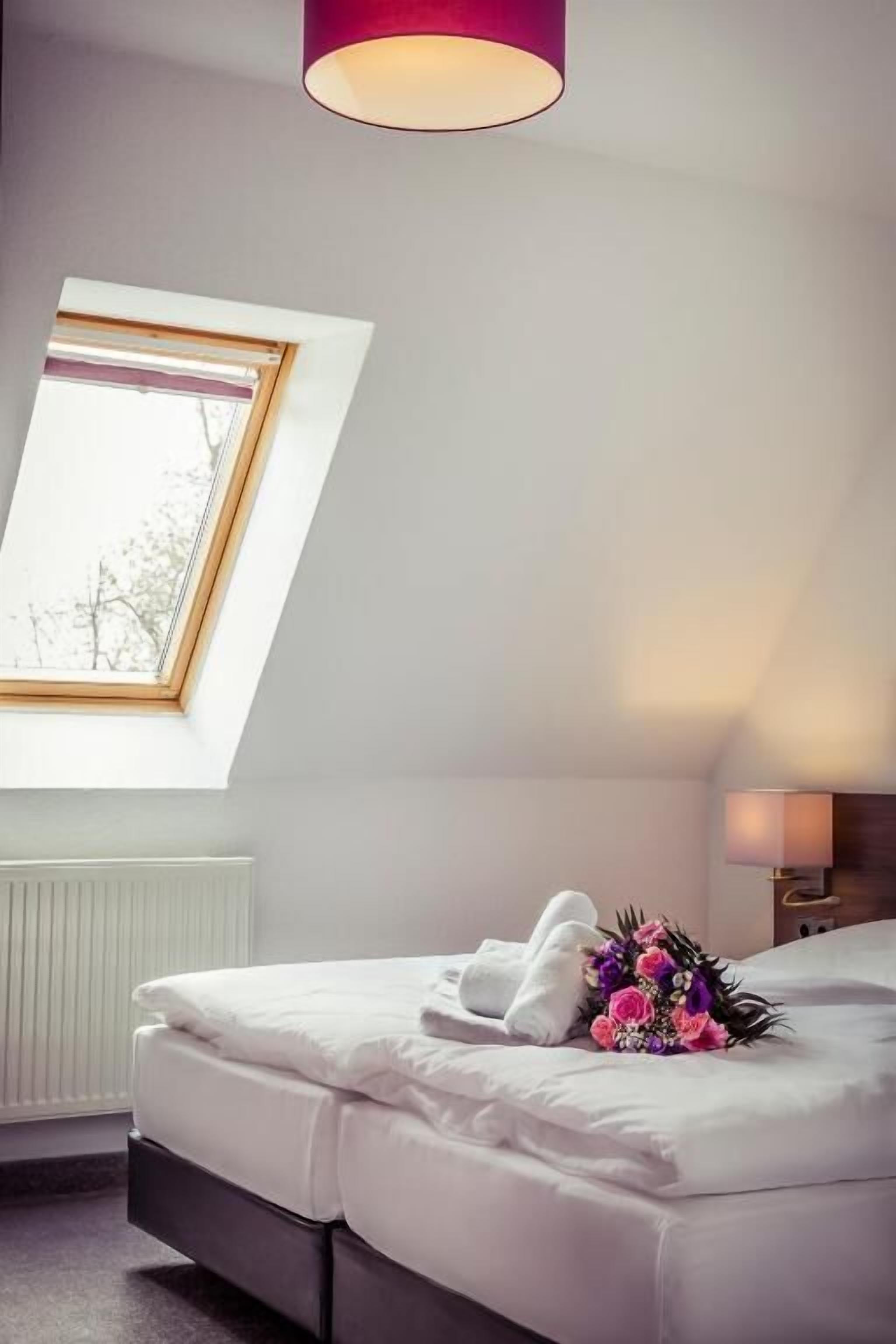 in-room safe, individually furnished, desk, soundproofing