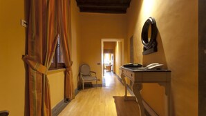 Penthouse (Via dei Serpenti) | Room amenity - Manfredi Luxury Apartments (Rome)