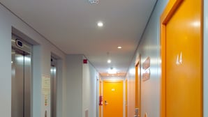 Ảnh chưa phân loại, 5 trong số 24 ảnh, nút