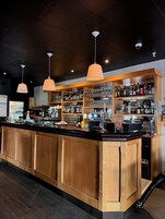 Café da manhã, almoço e jantar