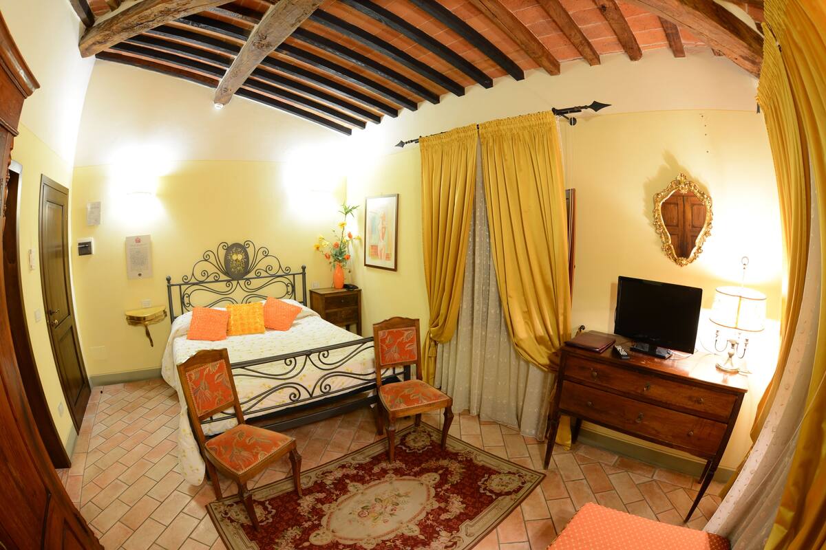 Premium bedding, down duvets, individually decorated