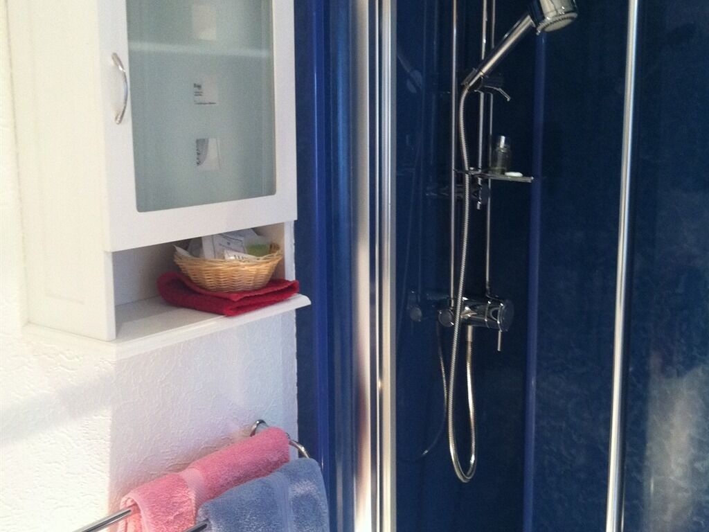 Photo - Midway Guest House