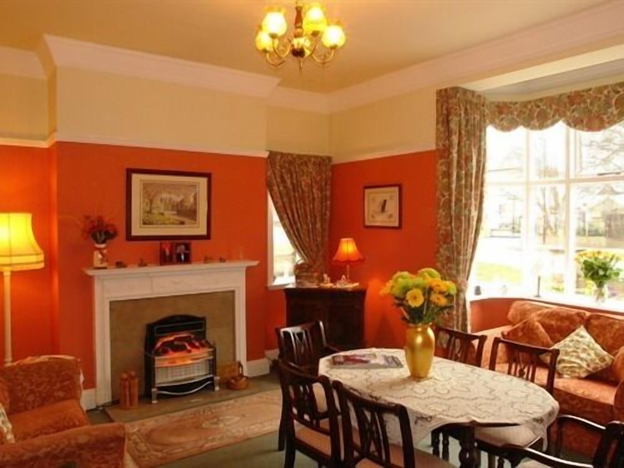 Photo - Midway Guest House