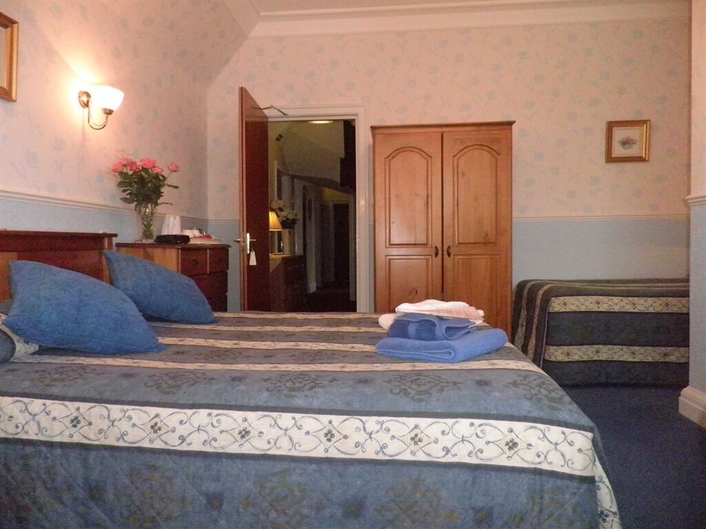 Photo - Midway Guest House