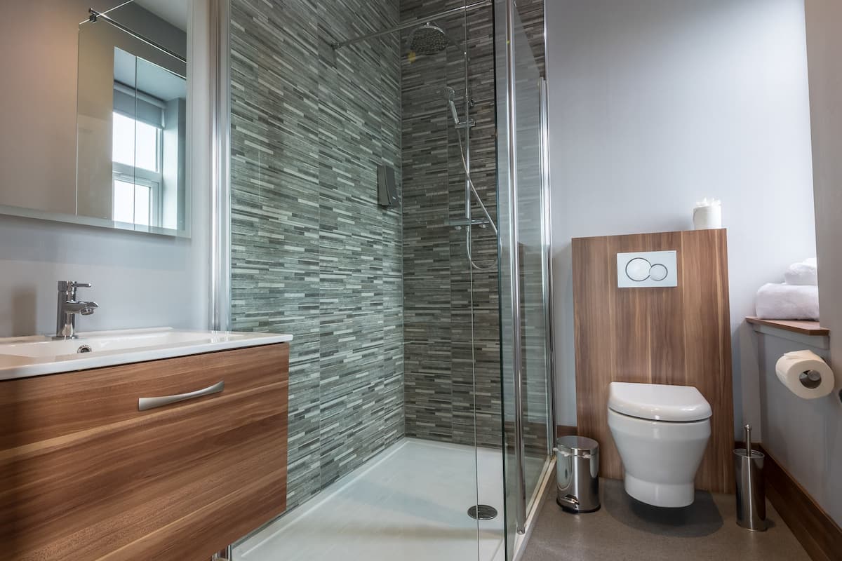 hypo-allergenic bedding, select comfort beds, desk, blackout curtains