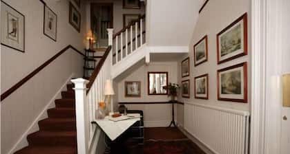 Bellevue Guest House