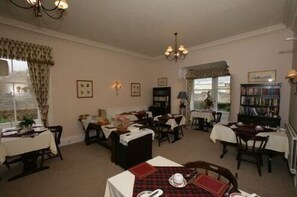Breakfast area - Bellevue Guest House (Kelso)