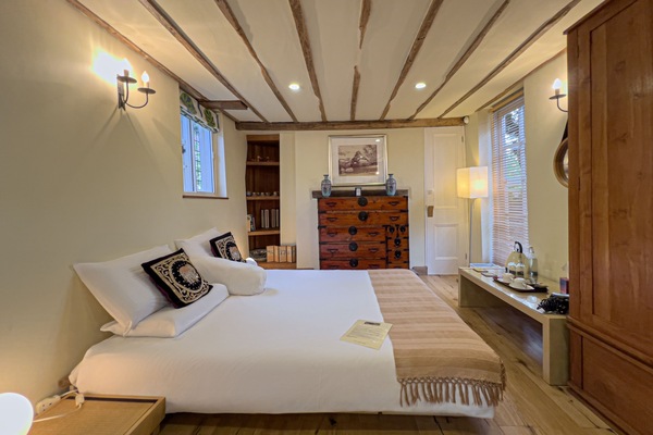 Deluxe Suite, Ensuite, Courtyard View (Courtyard Mini Suite)