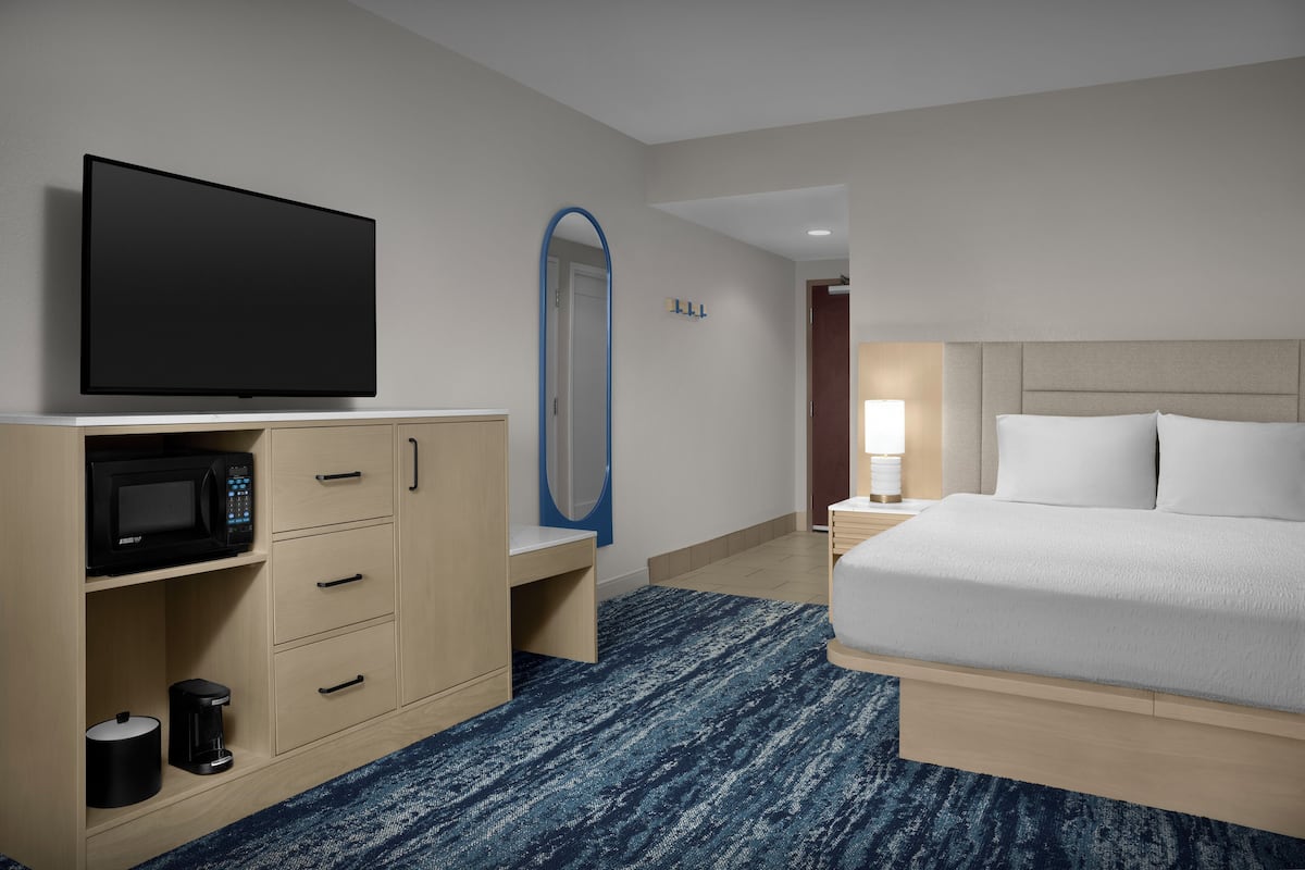 King Bed With Sofabed | In-room safe, iron/ironing board, free cribs/infant beds, free WiFi