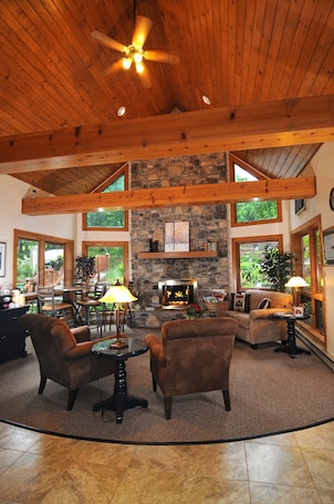 Lobby lounge. The Inn at Little Sister Hill